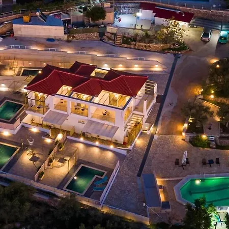 Apartamento Needa's - Freedom With Private Pool Verga Kalamata