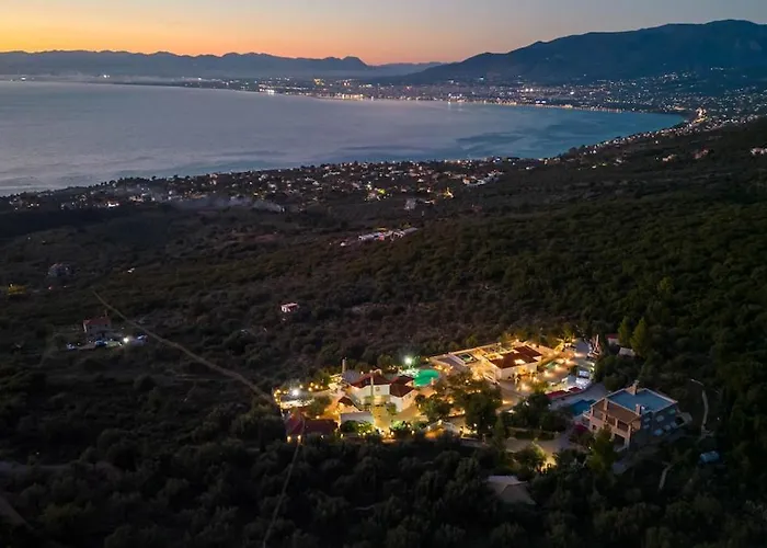 Needa's - Freedom With Private Pool Apartamento